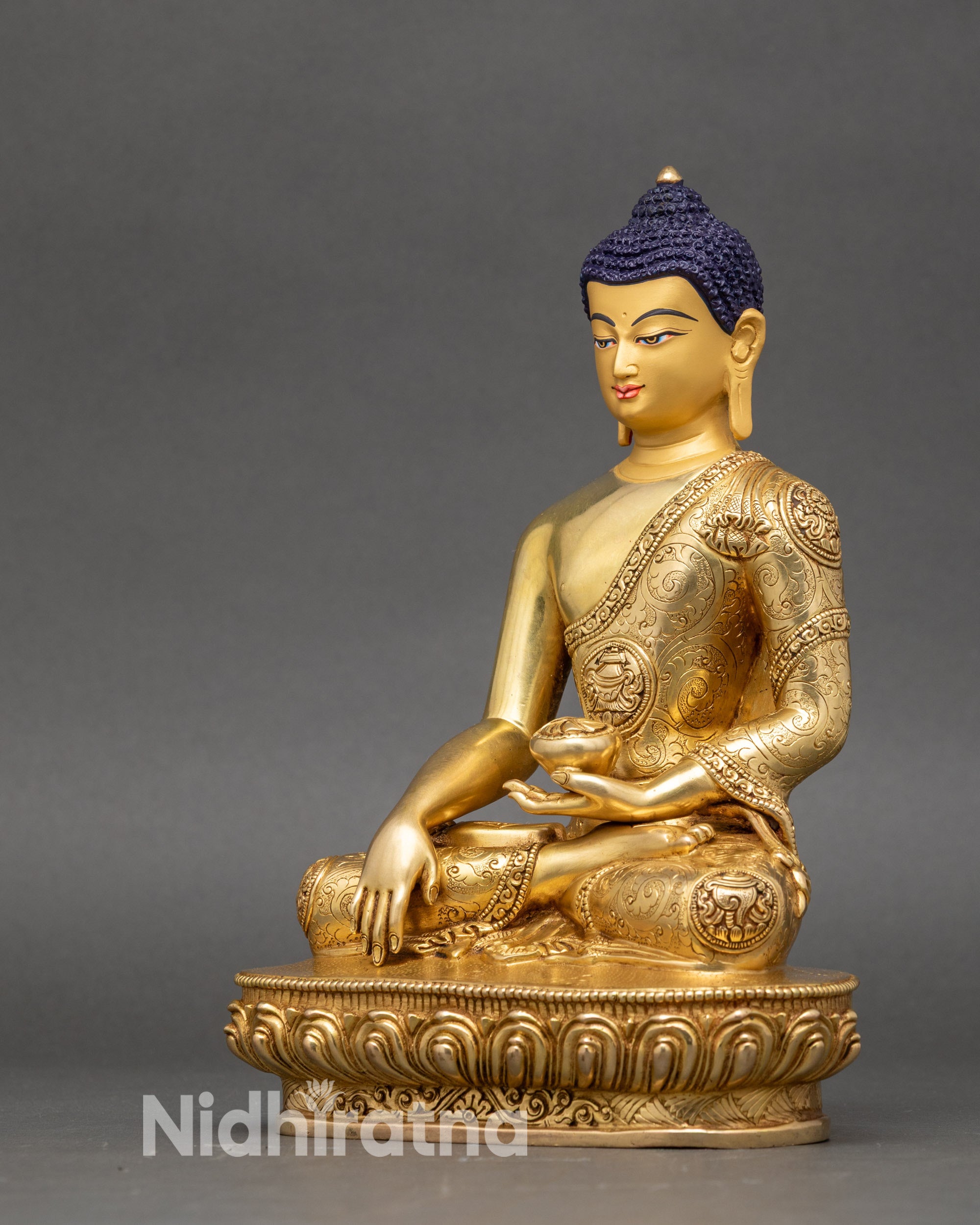 Gautama Buddha Shakyamuni Statue for Spiritual Practice