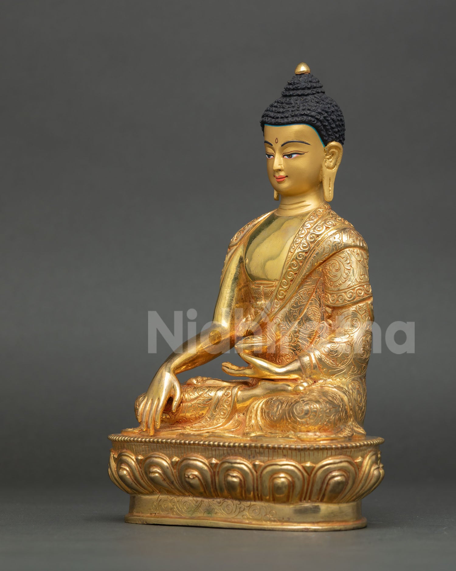 Buddha Shakyamuni Statue