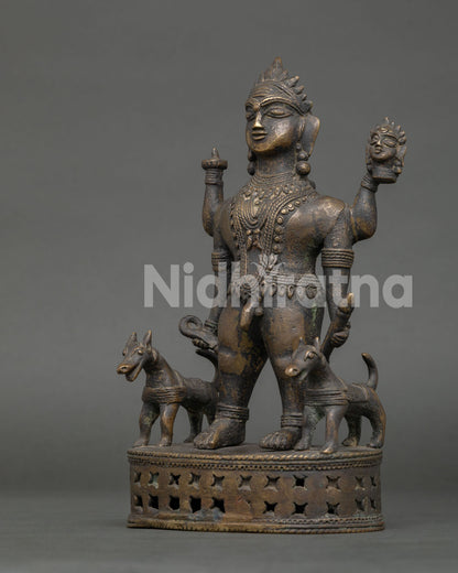 Bairab Statue