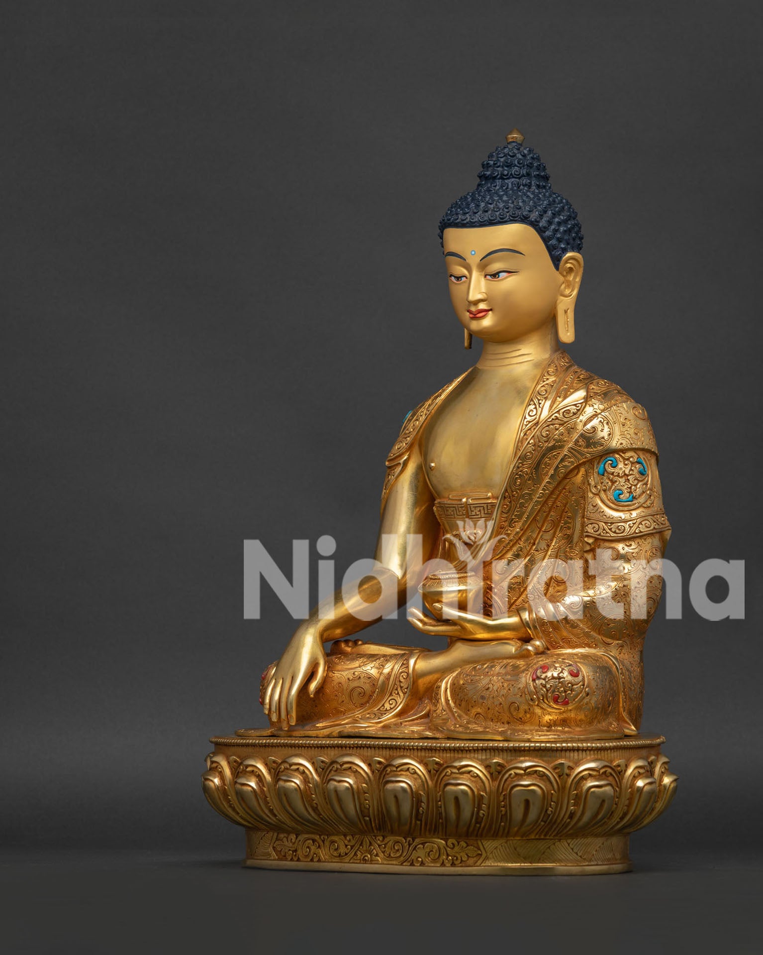 Buddha Shakyamuni Statue