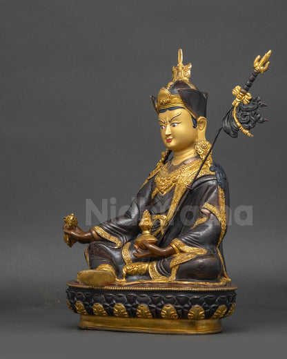 Guru Rinpoche Statue