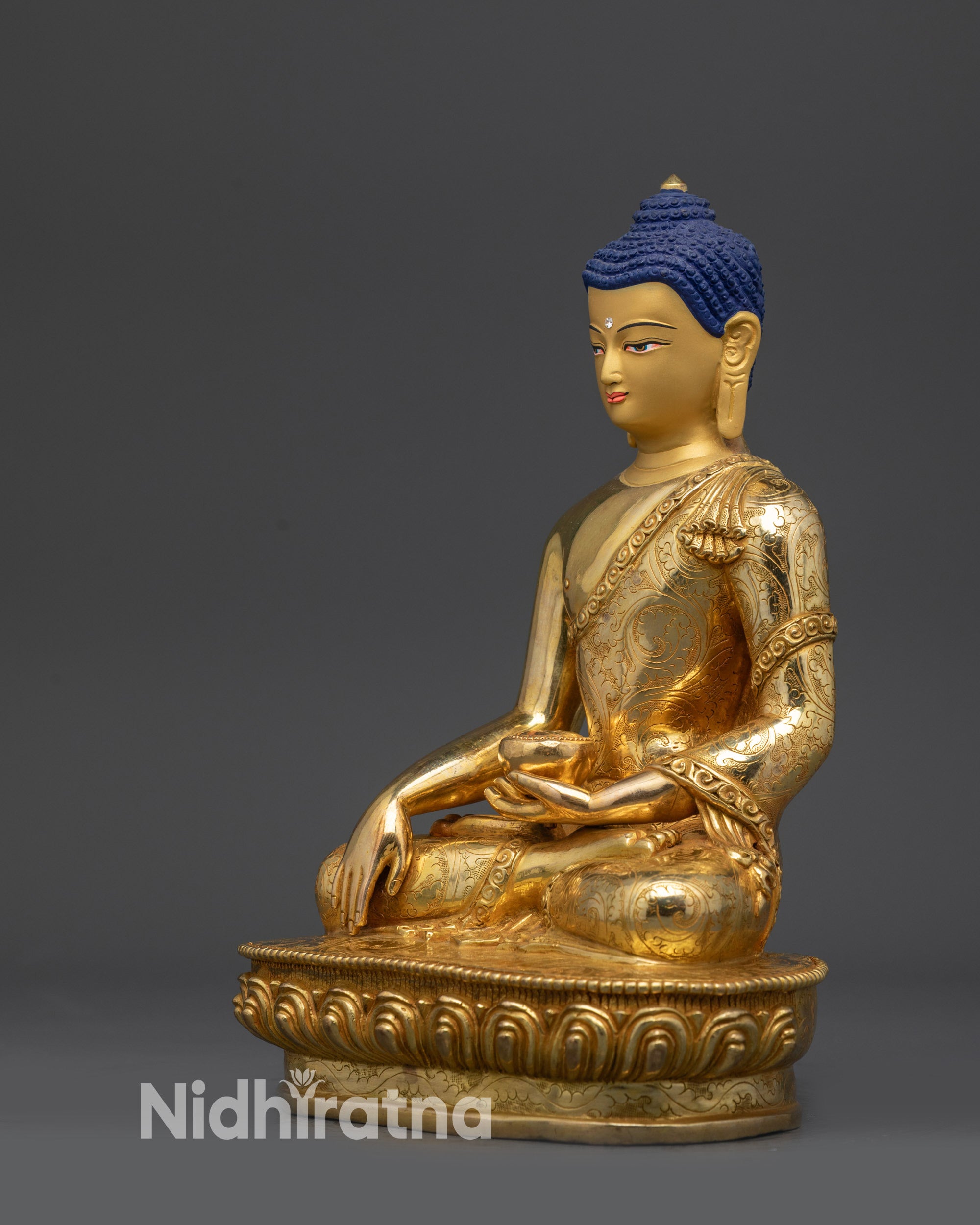 Shakyamuni Buddha Statue