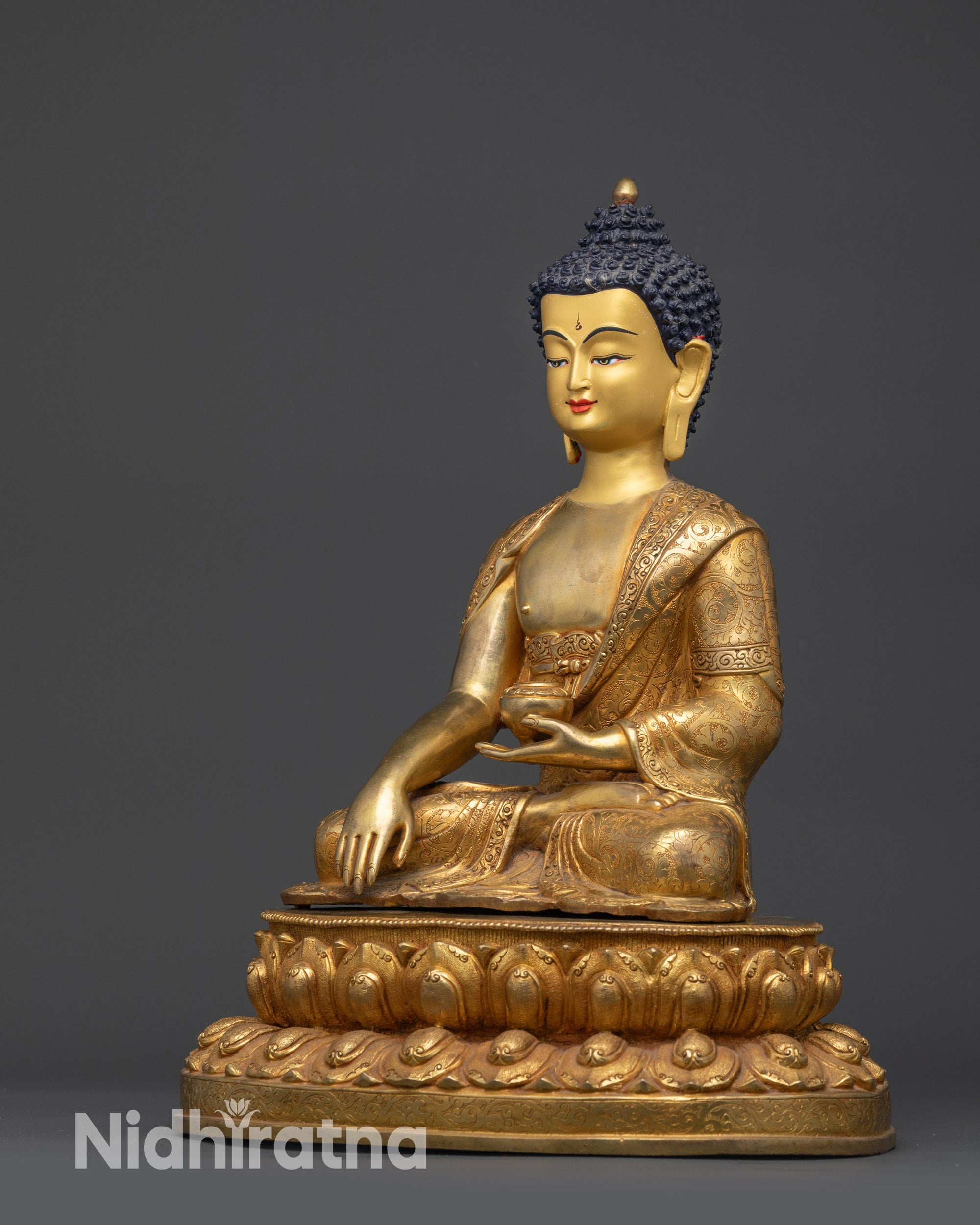 Shakyamuni Buddha Statue