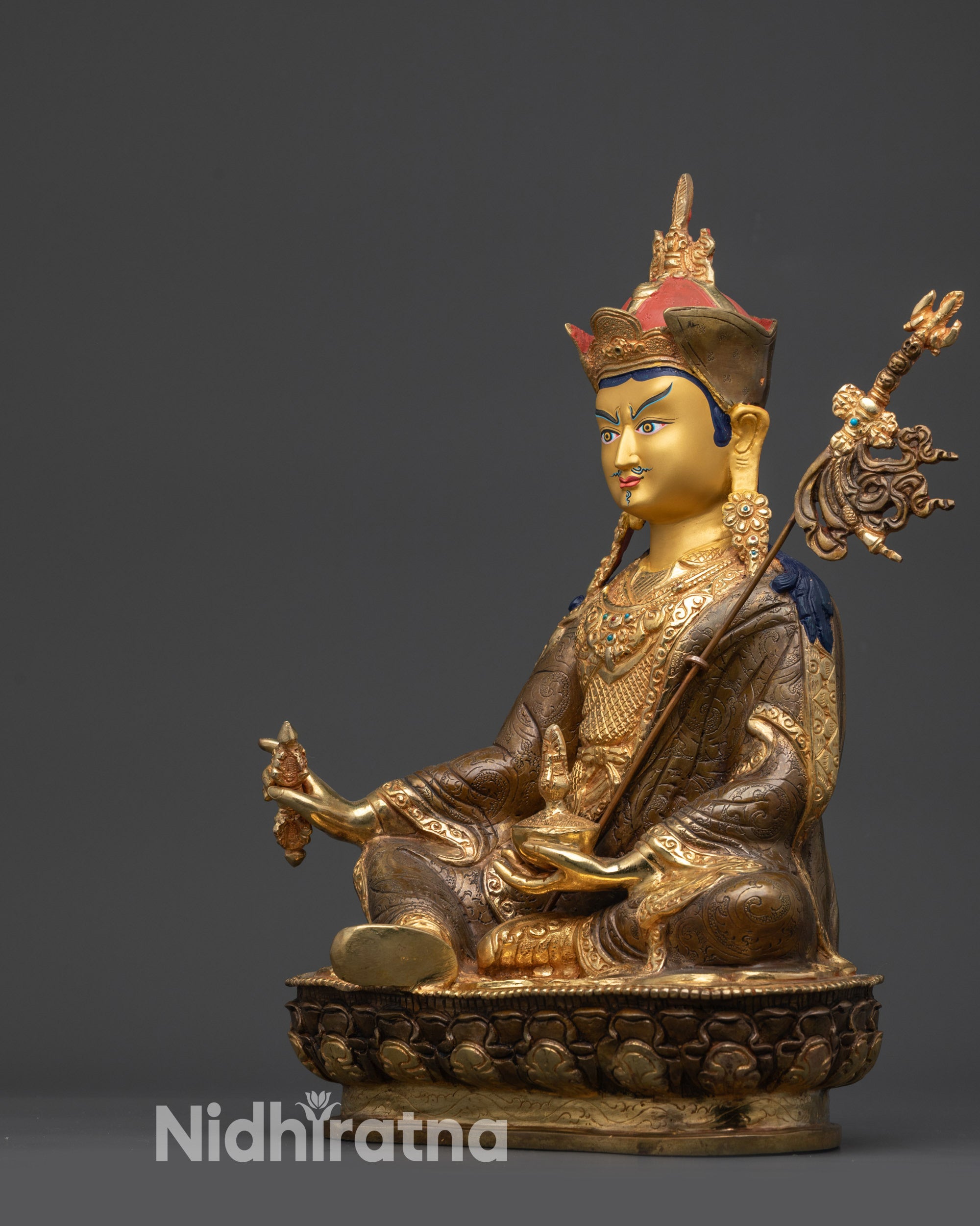 Guru Rinpoche Statue