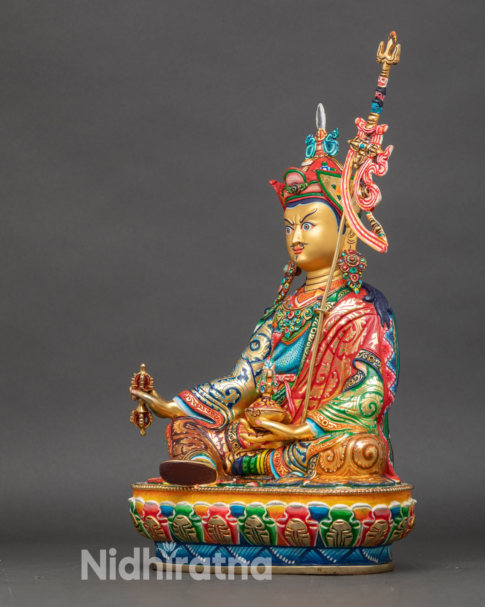 Divine Guru Rinpoche Statue – Nepalese Lotus-Born Master