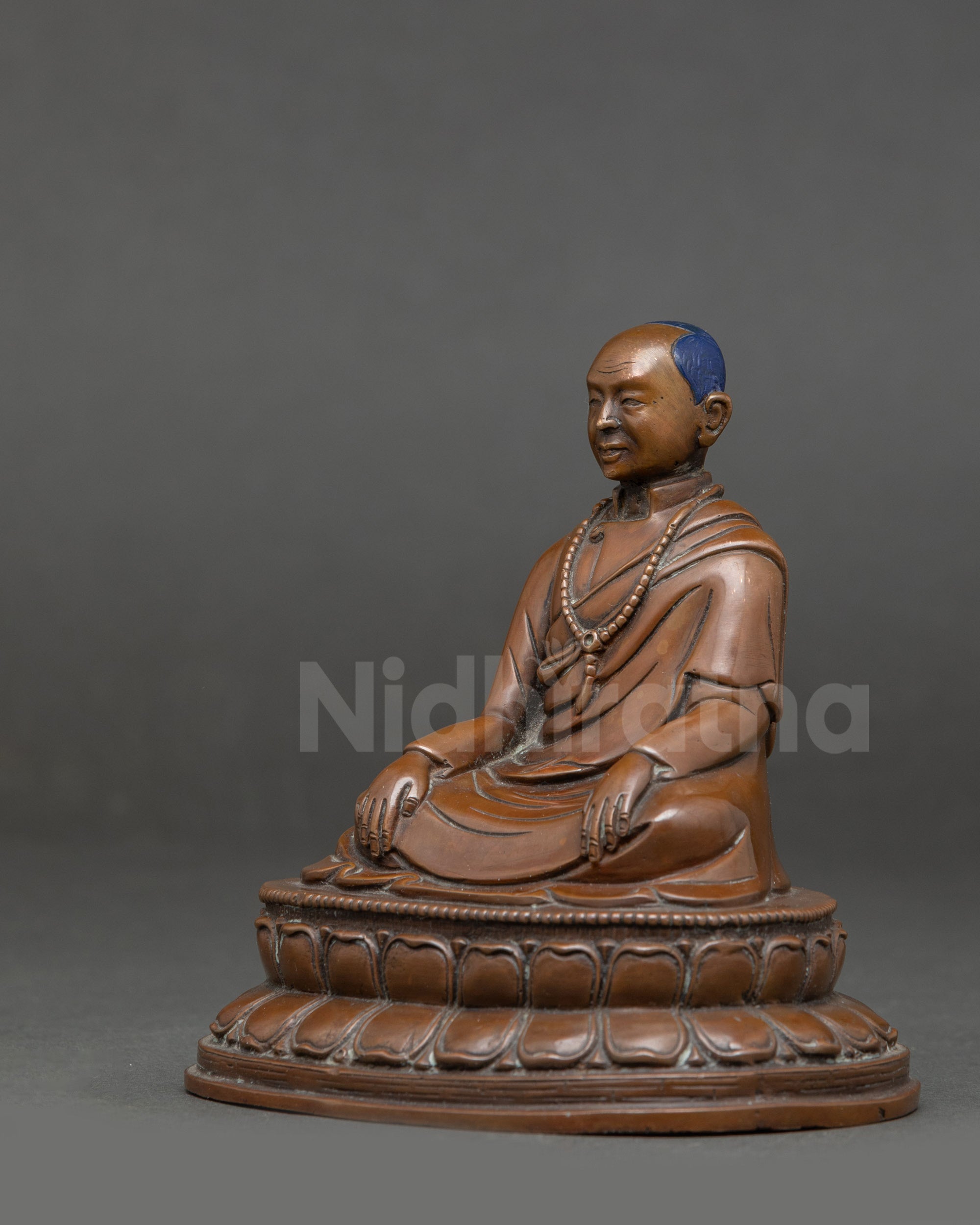 Sculpture of Urgyen Rinpoche Statue for Altar Space