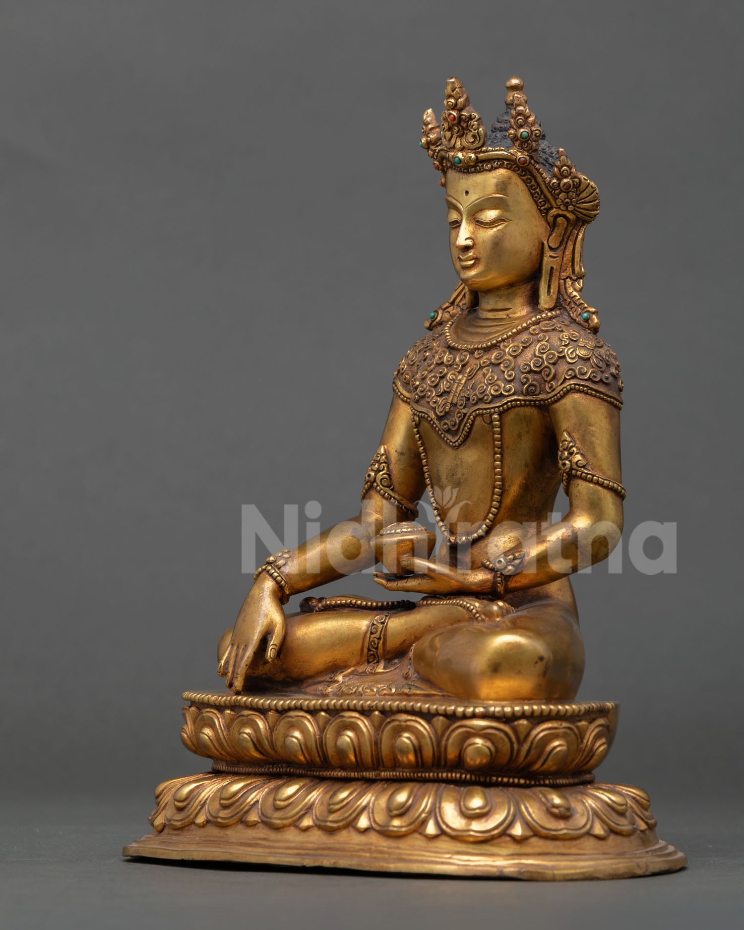 Crown Shakyamuni Buddha Statue