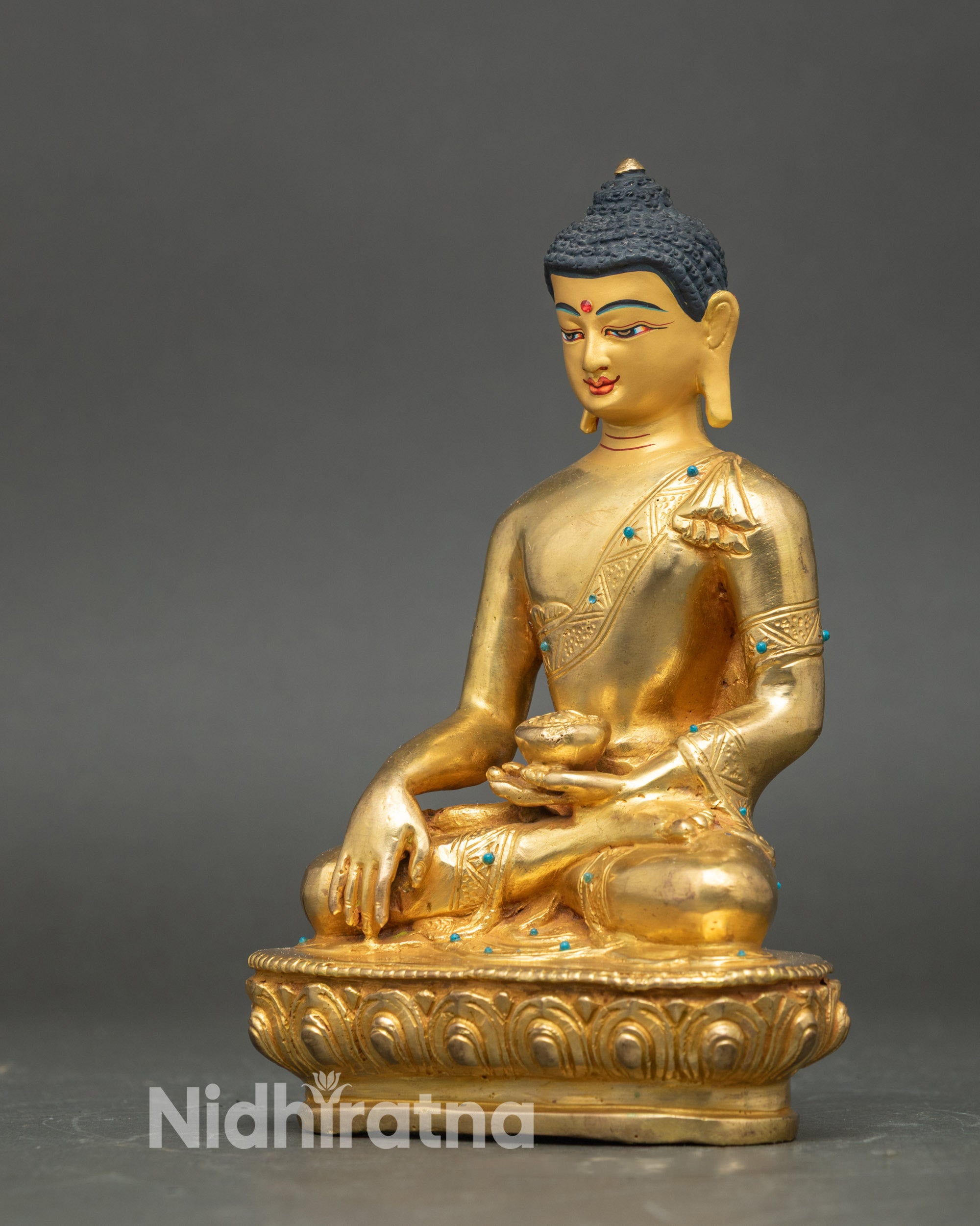 Spiritual Shakyamuni Buddha Statue – Icon of Wisdom and Awakening