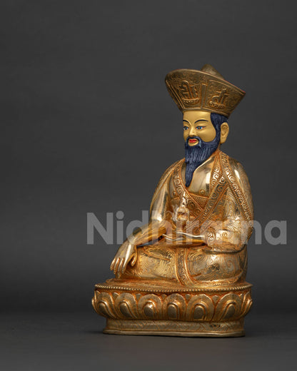 Zabdrung Ngawang Namgyal Statue