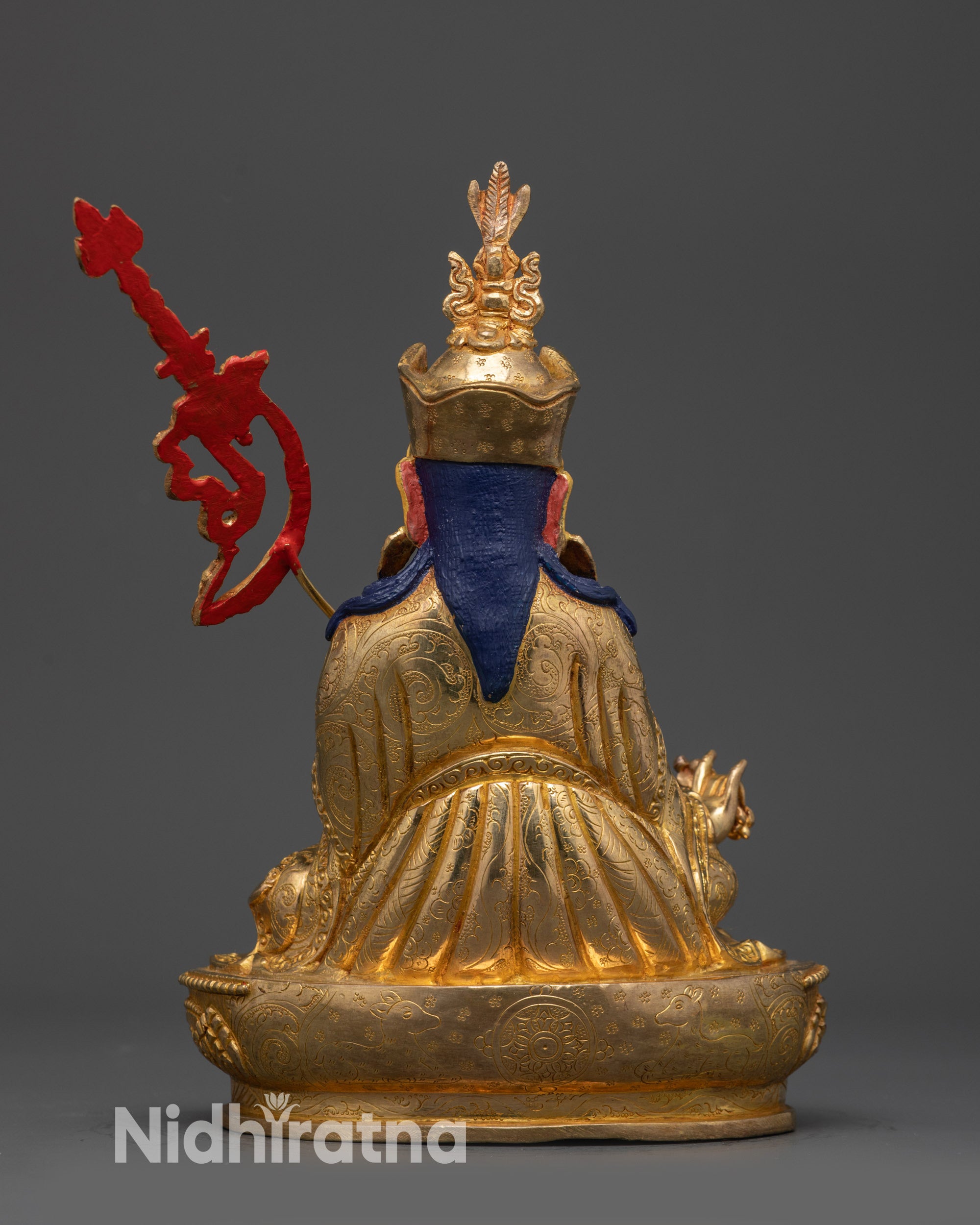 Guru Rinpoche Statue