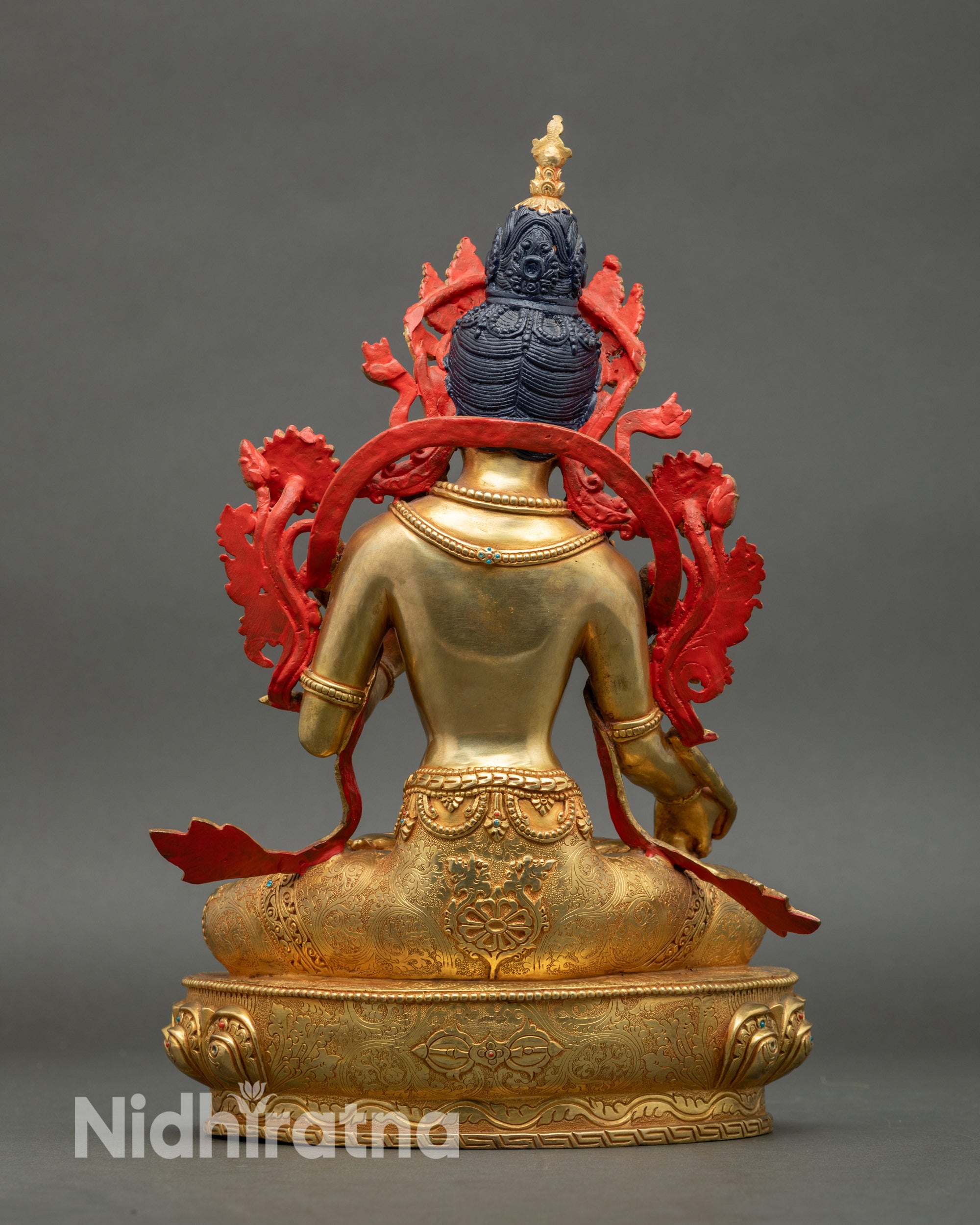 Back view Seven-Eyed White Tara statue Nepalese craftsmanship with detailed robes