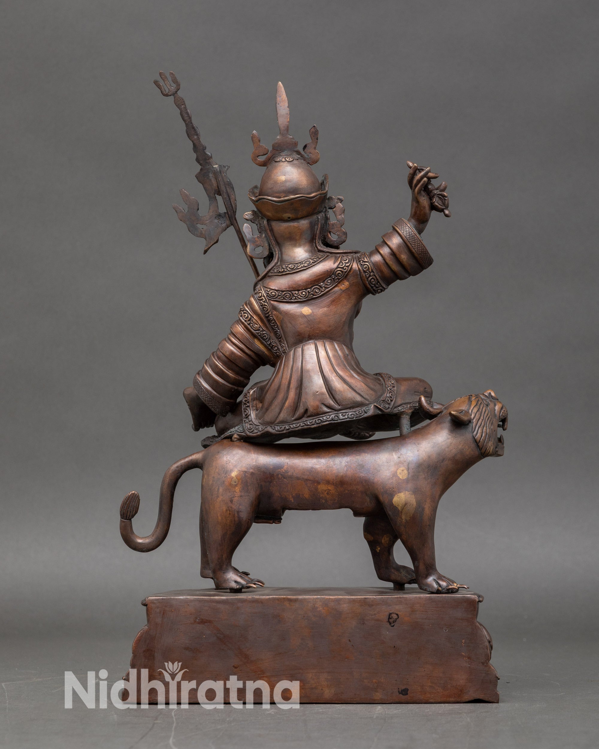 Guru Rinpoche Statue