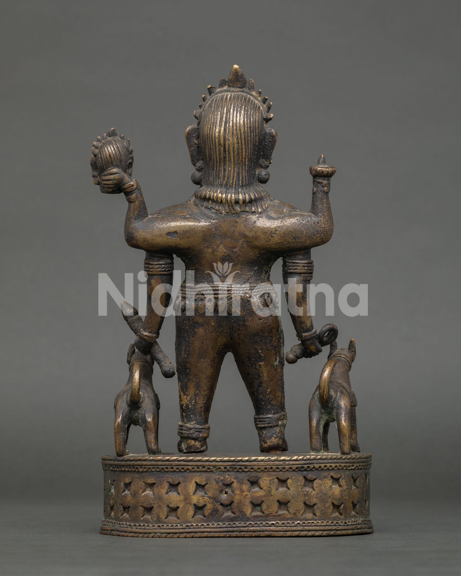 Bairab Statue