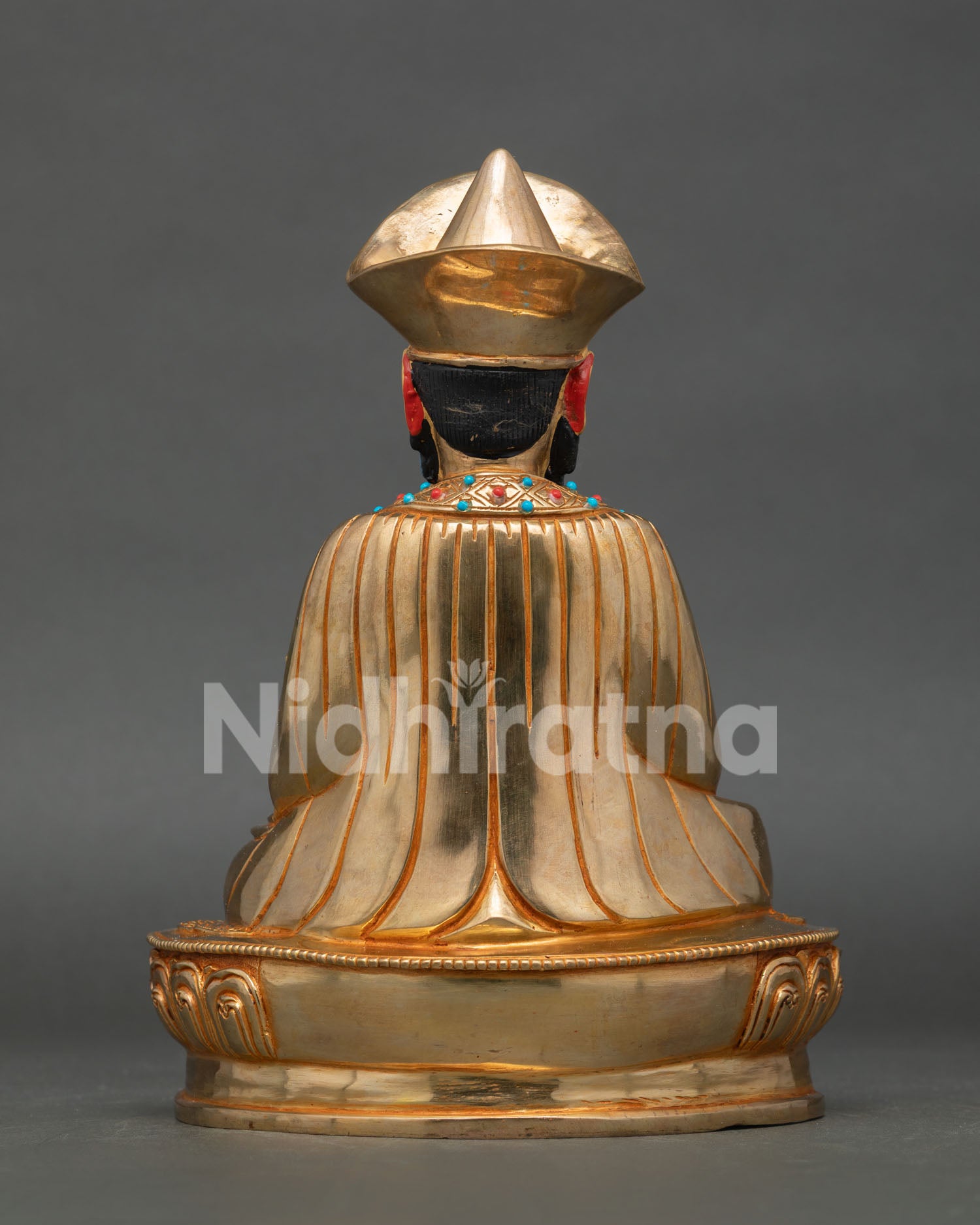 Zabdrung Ngawang Namgel Statue