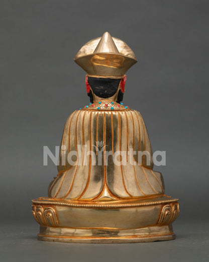 Zabdrung Ngawang Namgel Statue