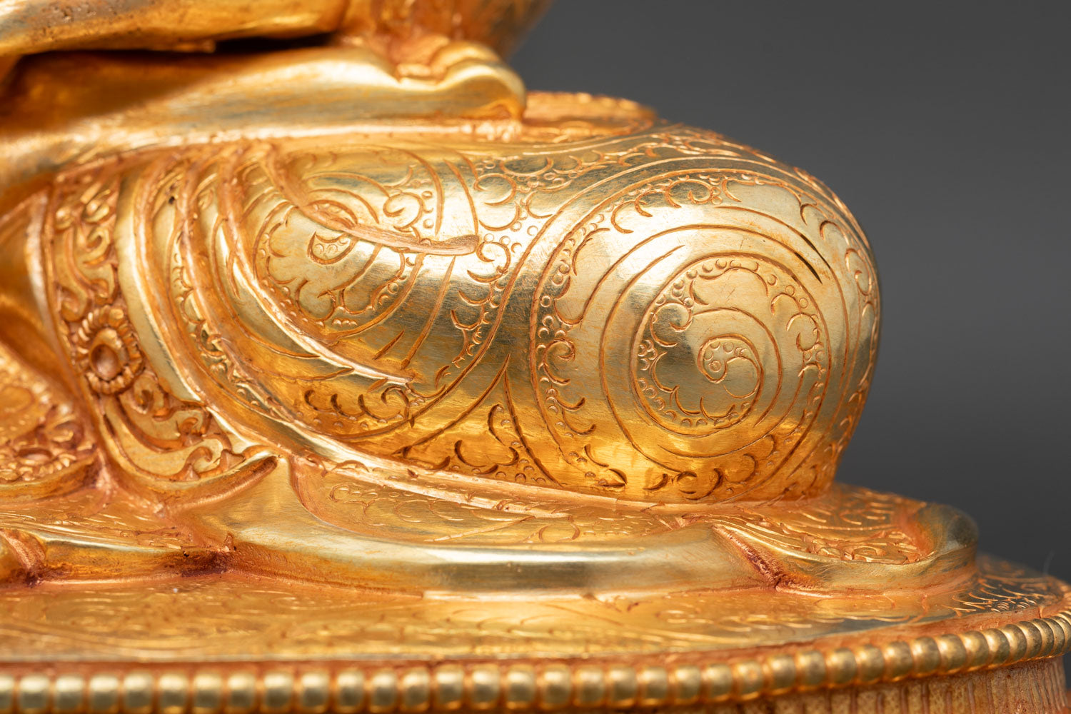 Amitabha Buddha – Buddhist Sculpture of Infinite Light