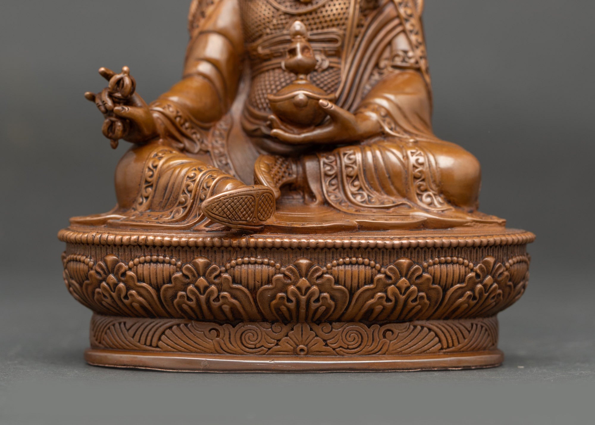 Guru Rinpoche Statue
