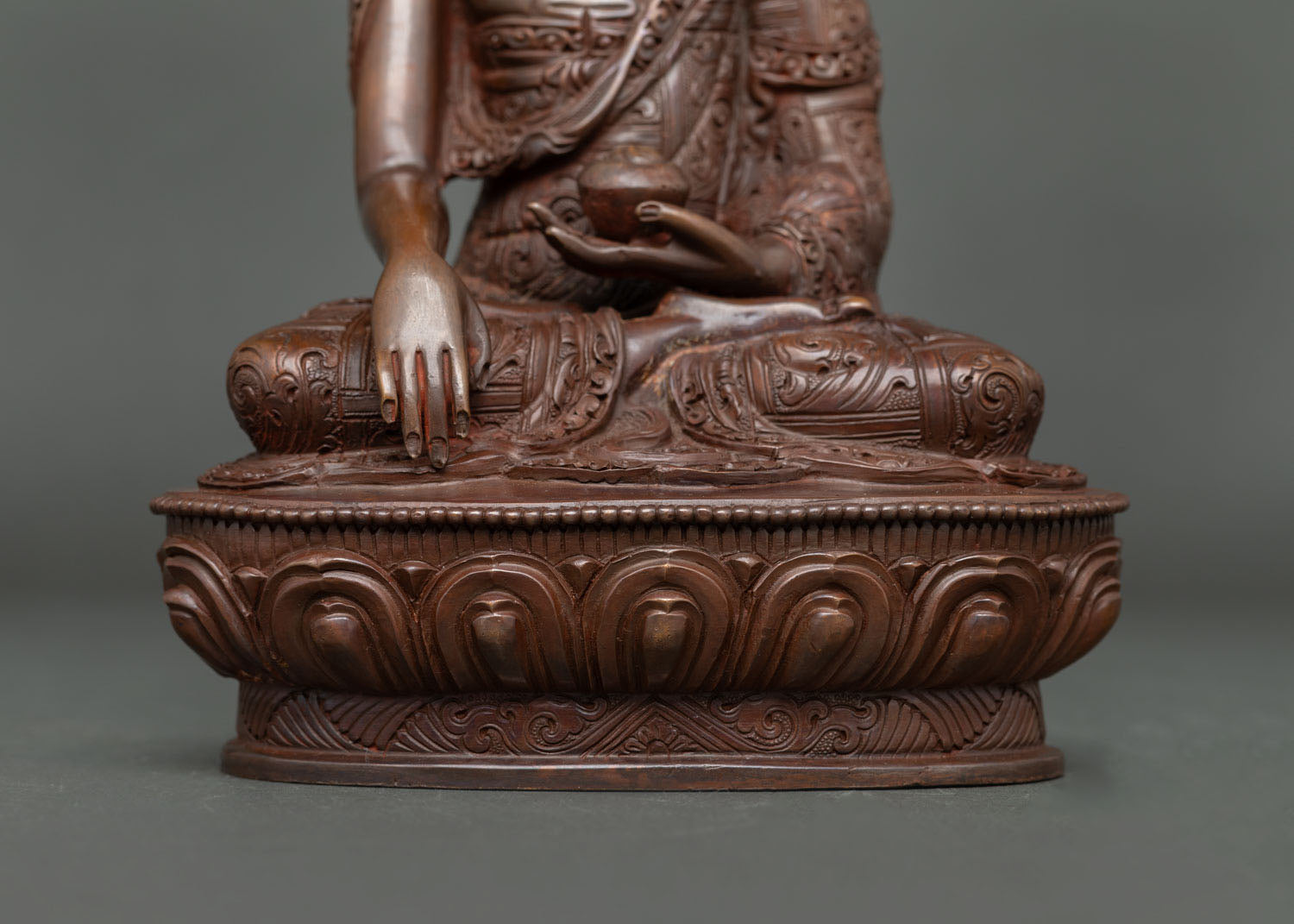 Shakyamuni Buddha Statue