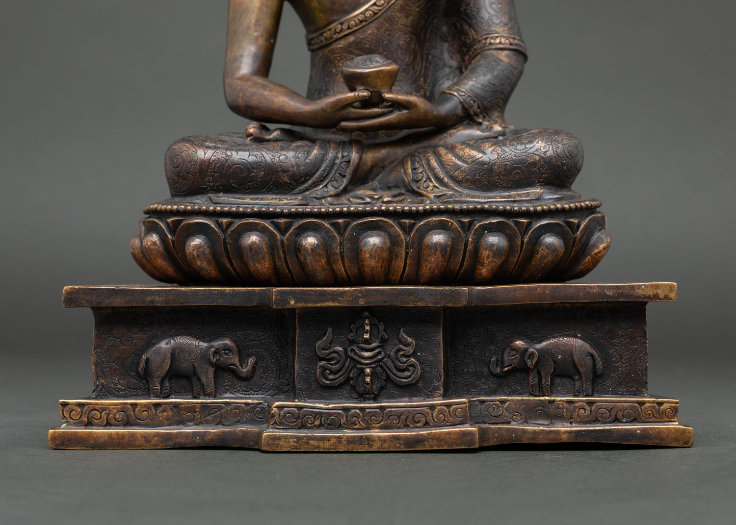 Amitabha Buddha Statue