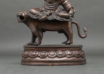 Guru Rinpoche Statue