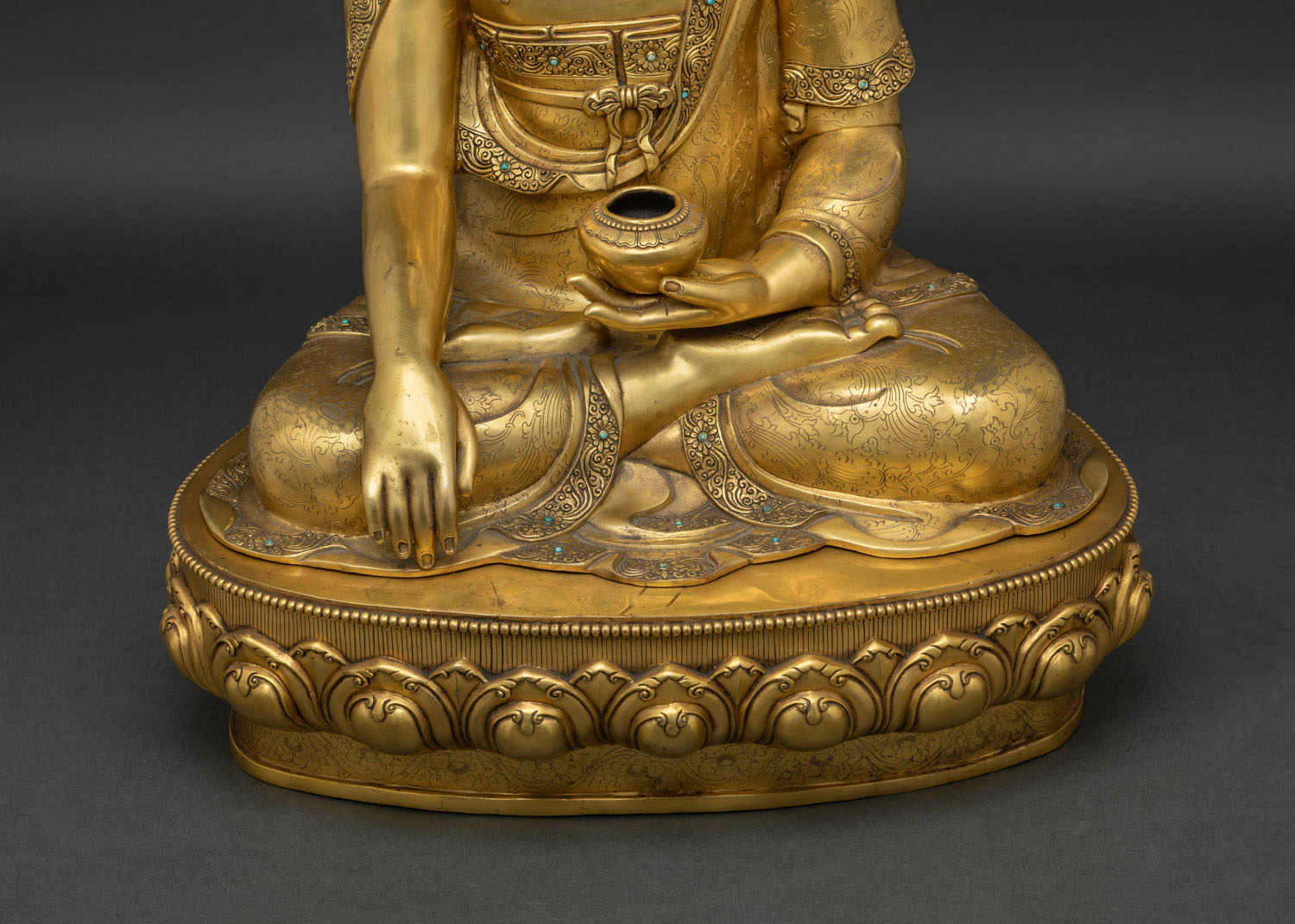 Buddha Shakyamuni Statue | Fully Gold Fire-Gilded Copper Sculpture
