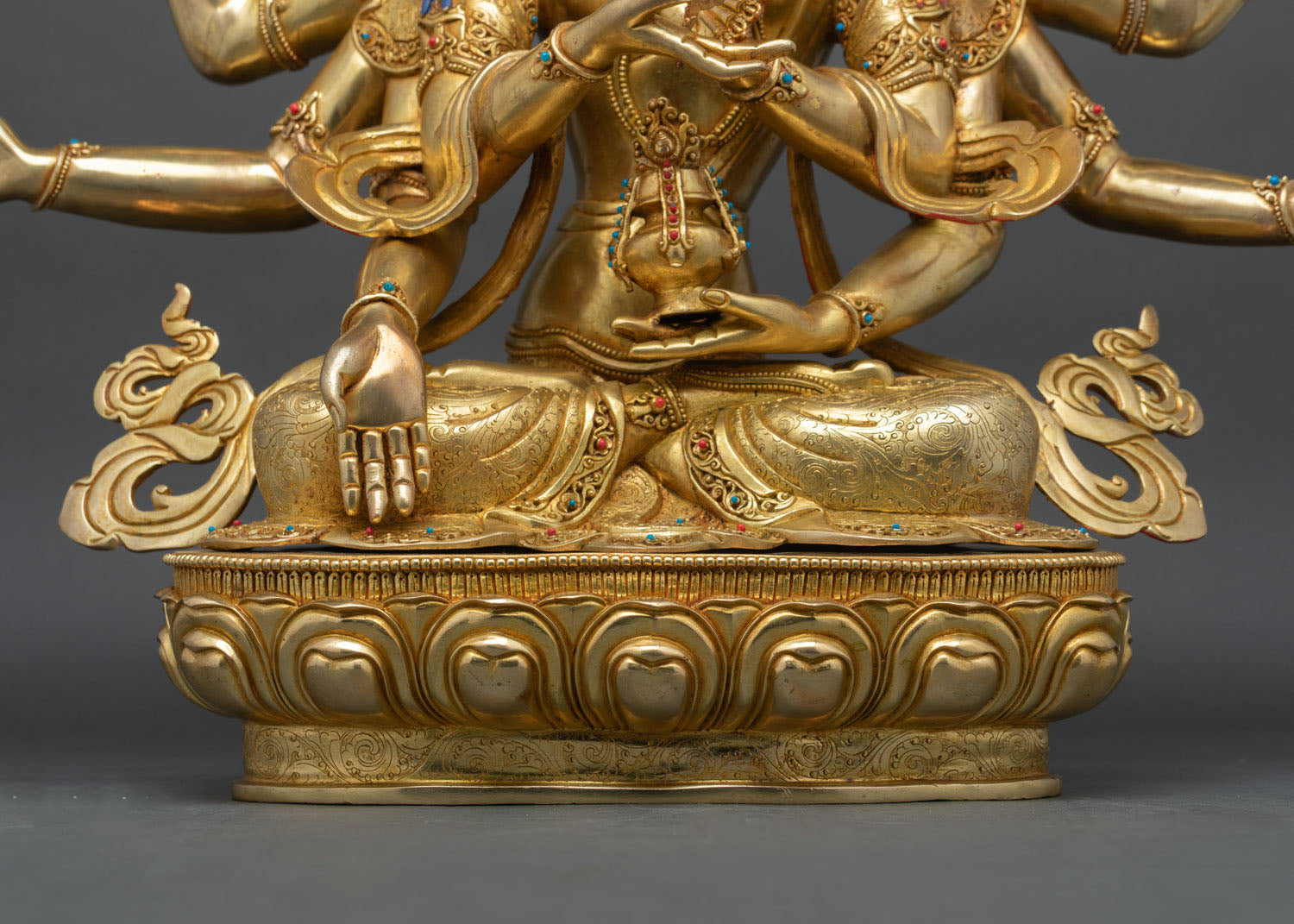 Exquisite Namgyalma Statue | Buddhist Figurine Nepal
