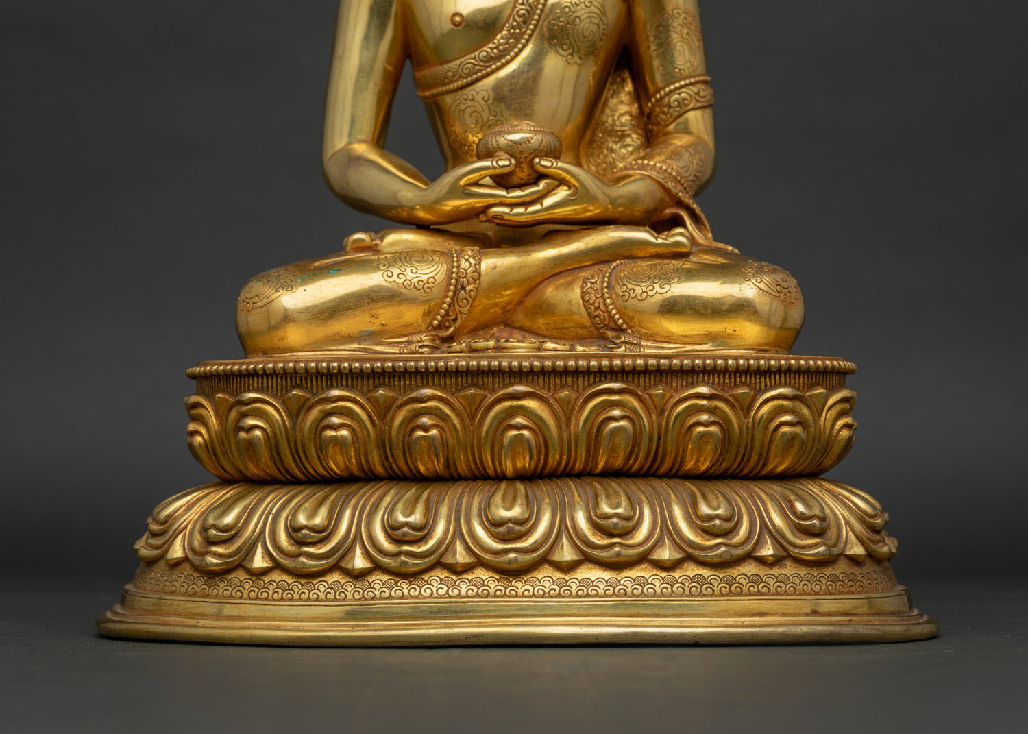 Amitabha Buddha Statue – Perfect Gift for Meditation & Mindfulness