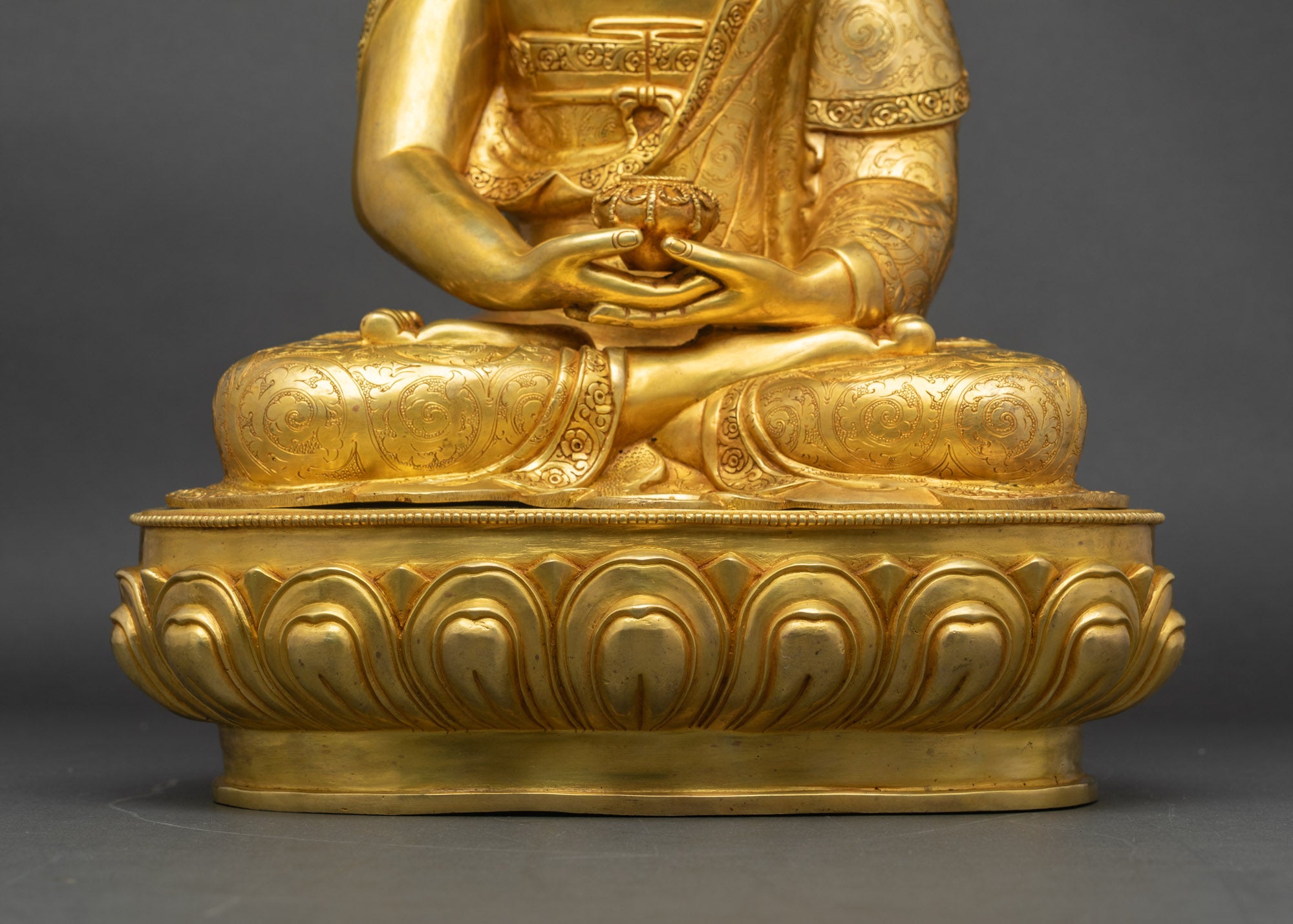 Handmade Amitabha Buddha Statue: Symbol of Infinite Light