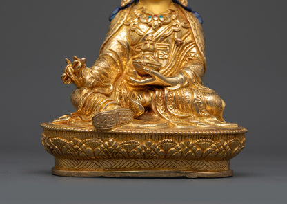 Guru Rinpoche Statue
