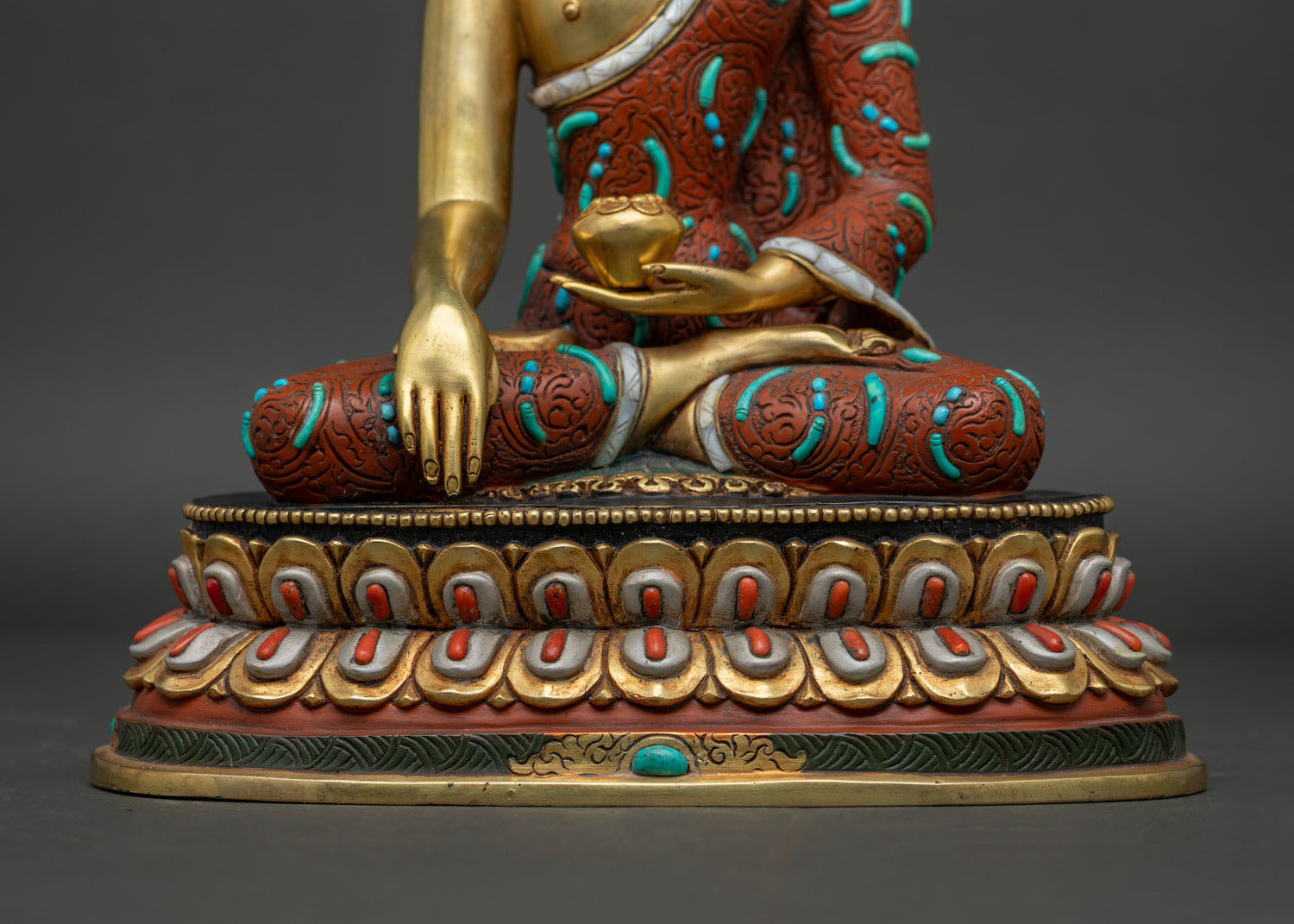 Shakyamuni Buddha Statue | Gold Fire-Gilded Buddhist Sculpture