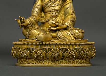 Guru Rinpoche Statue