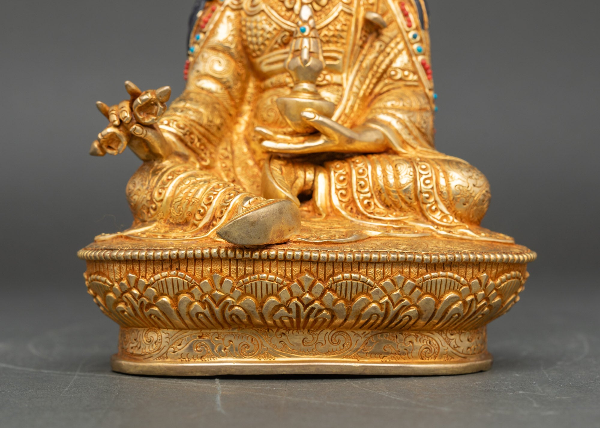 Guru Rinpoche Statue | Traditional Nepalese Buddhist Icon