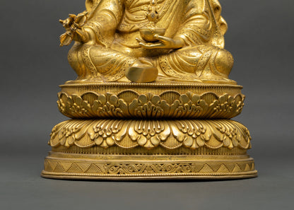 Traditional Guru Rinpoche Statue – Himalayan Buddhist Art