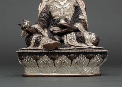 Guru Rinpoche Statue – Sacred Himalayan Art from Nepal