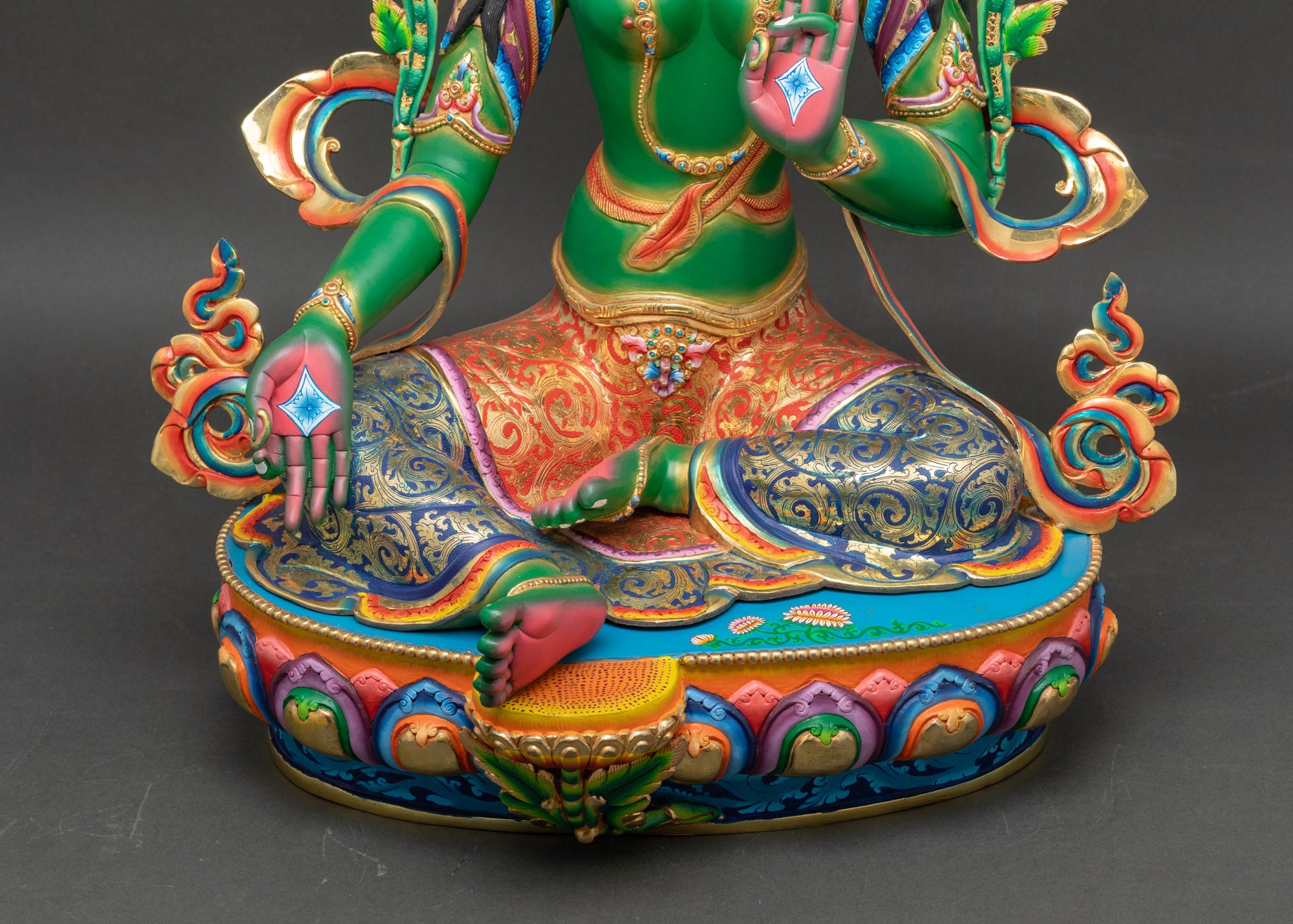 Compassionate Jetsun Dolma Statue | Hand-Painted Tibetan Artwork