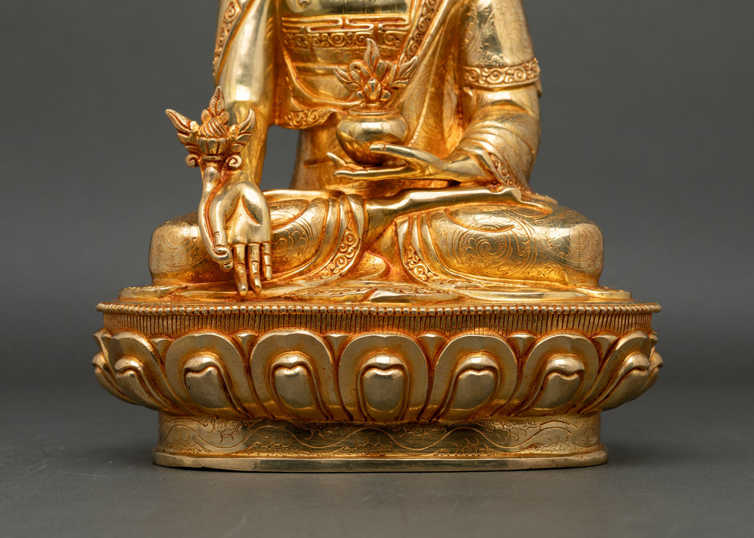 Healing Medicine Buddha Statue | 24K Gold Gilded Art