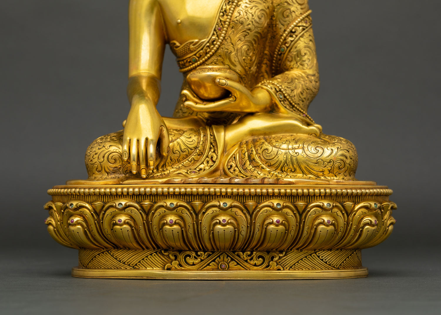Handcrafted Shakyamuni Buddha Statue | Meditation Decor