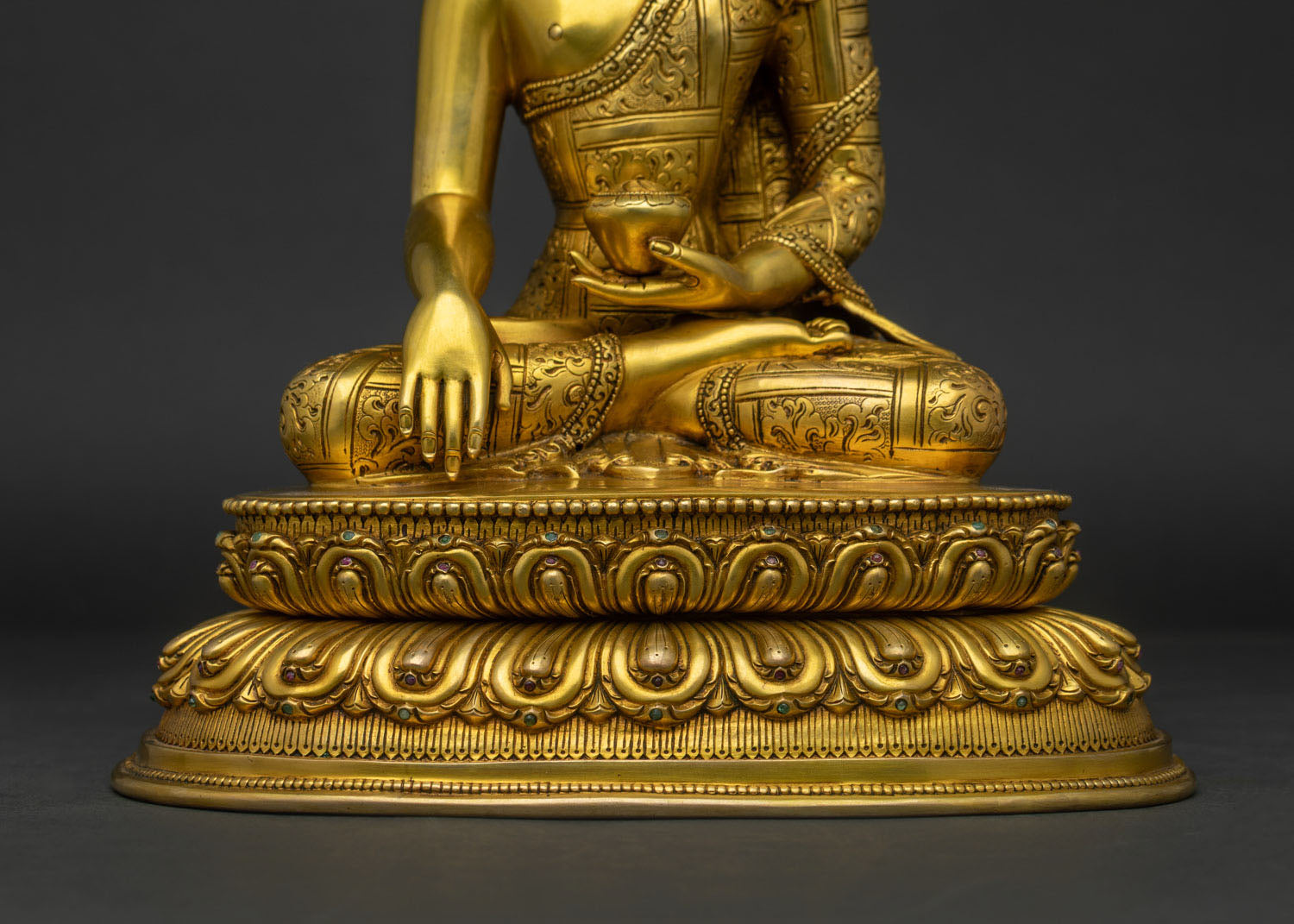 Buddha Shakyamuni Statue – Spiritual Meditation & Prayer Sculpture