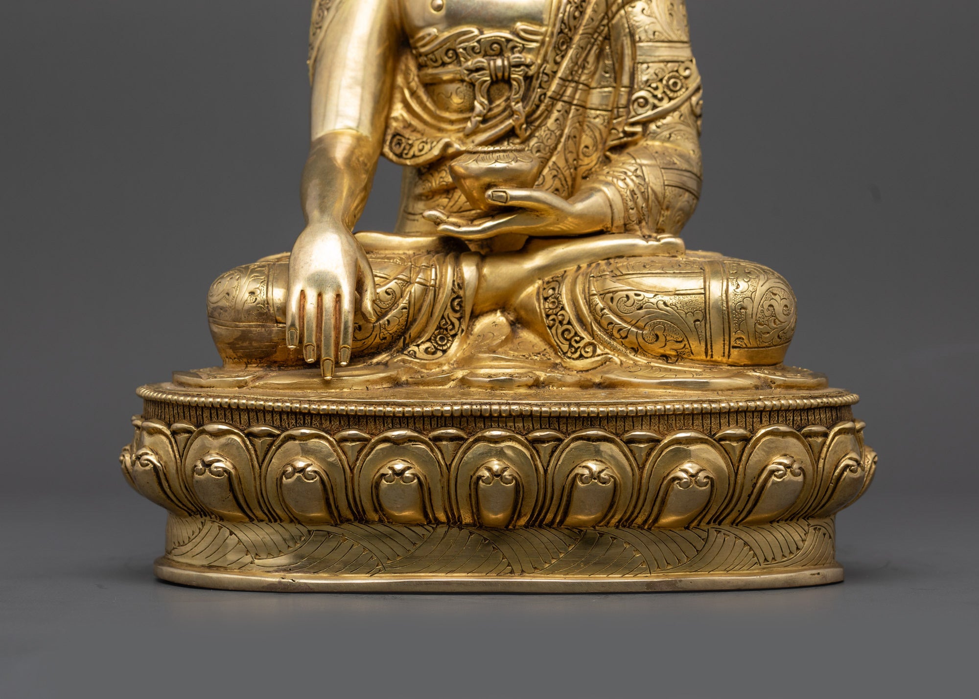 Tibetan Shakyamuni Buddha Statue | Traditional Himalayan Art Nepal