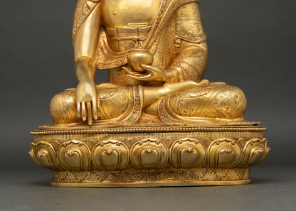 Buddha Shakyamuni Statue