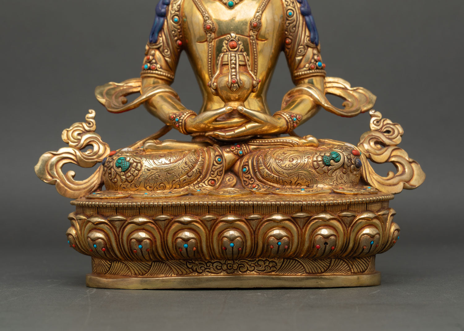 Amitayus Statue – Spiritual Icon of Longevity