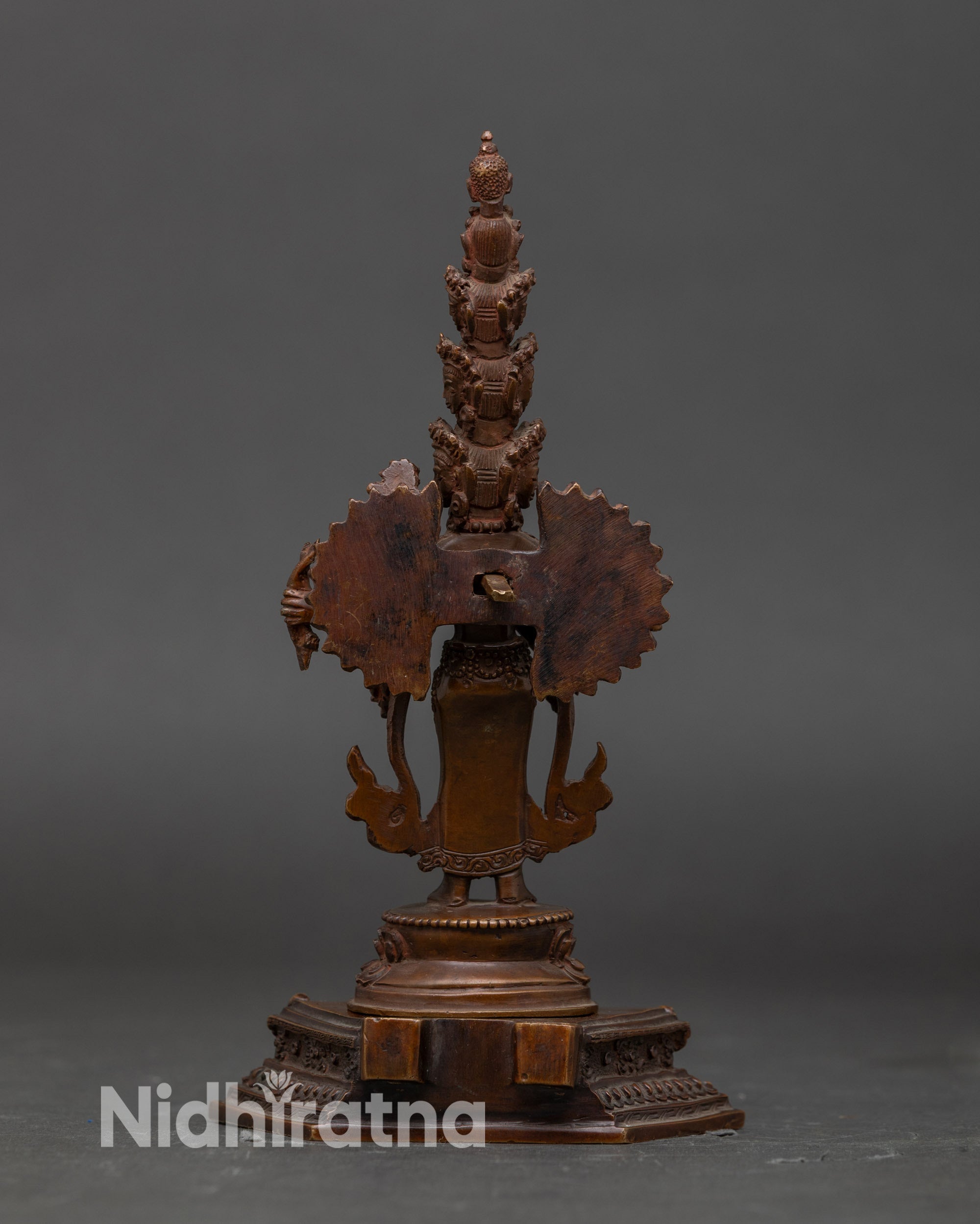 Thousand-Armed Chenrezig Bodhisattva Statue | Nepalese Craftsmanship