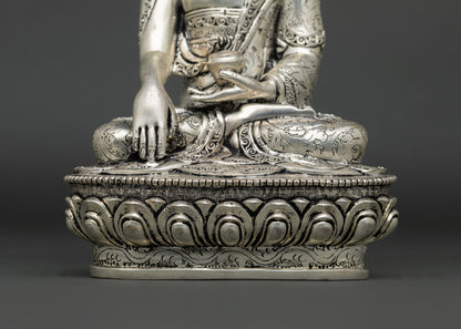 Shakyamuni Buddha Statue