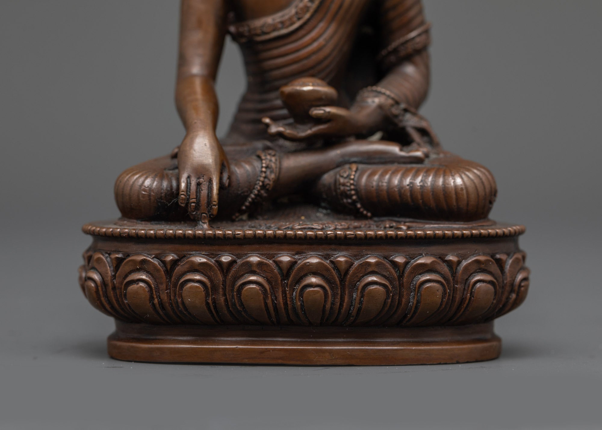 Buddha Shakyamuni Statue – Tibetan Himalayan Copper Buddha