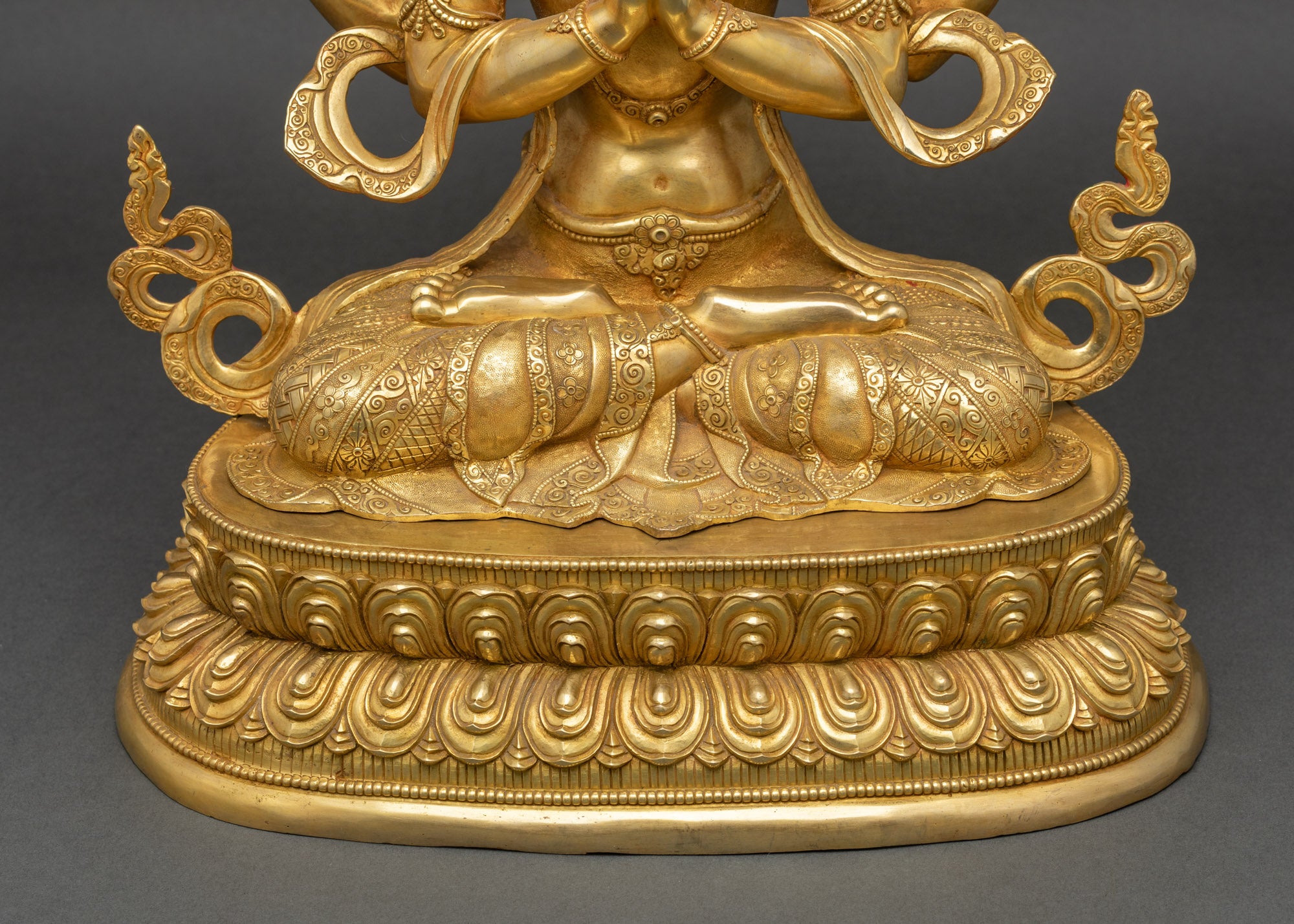 Divine Four-Armed Chenrezig Statue for Spiritual Growth