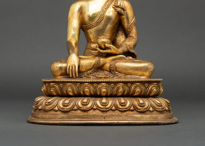 Crown Shakyamuni Buddha Statue