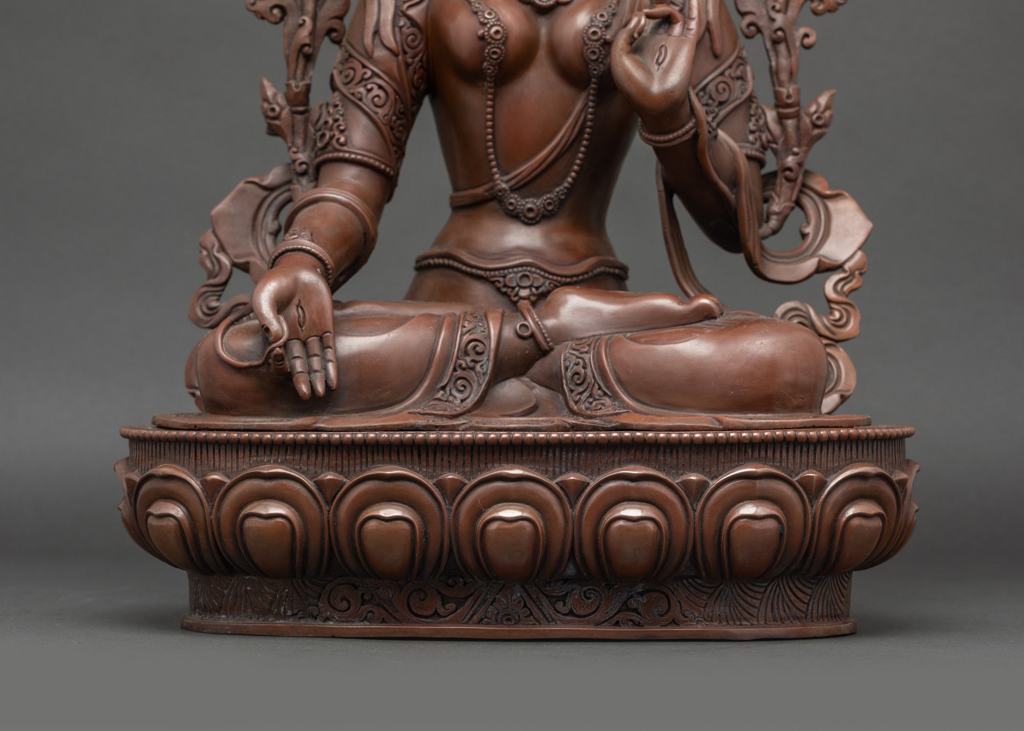 Elegant Tibetan White Tara for Spiritual Protection