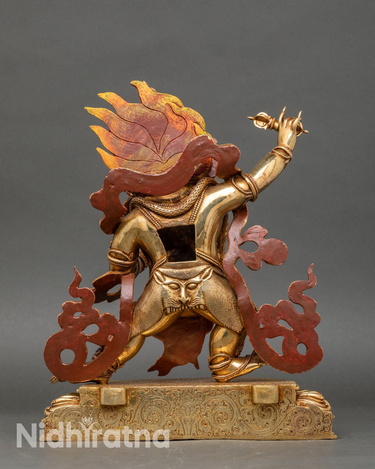 Vajrapani Statue – Embodiment of Strength & Protection