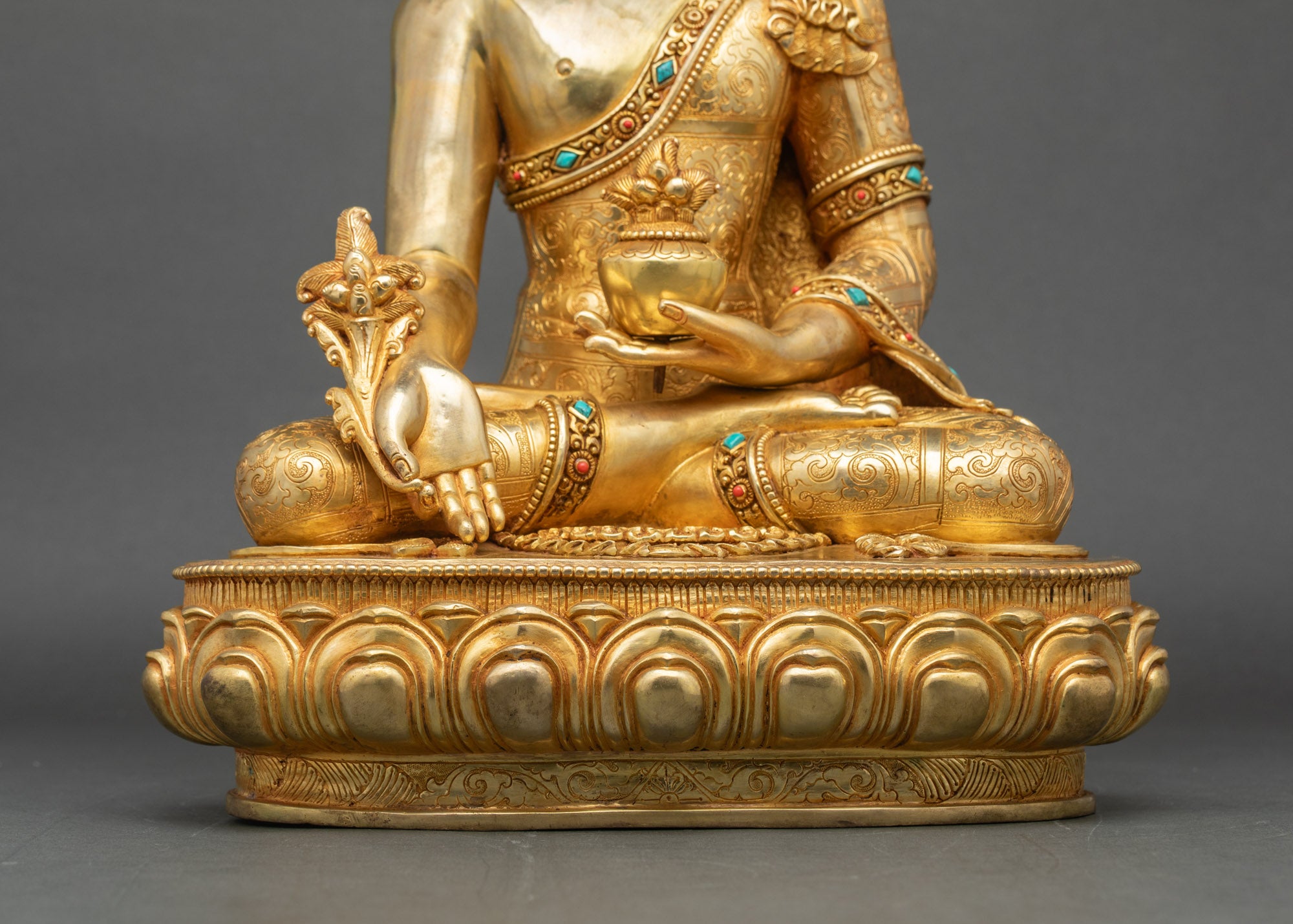 Premium Medicine Buddha Sculpture | Traditional Nepalese Artwork