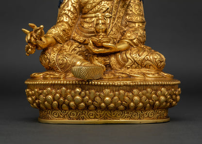 Guru Rinpoche Statue